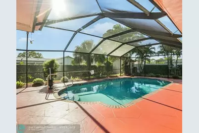 906 NW 83rd Dr, Coral Springs, FL 33071 - Photo 41