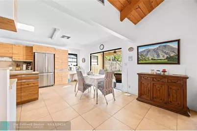 820 SW 20th St, Boca Raton, FL 33486 - Photo 9