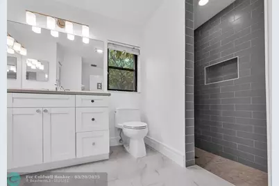 7619  Silver Woods Ct, Boca Raton, FL 33433 - Photo 19