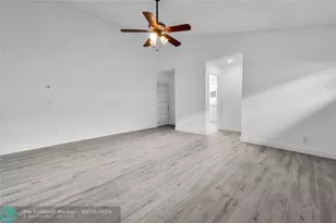 7619 Silver Woods Ct, Boca Raton, FL 33433 - Photo 17