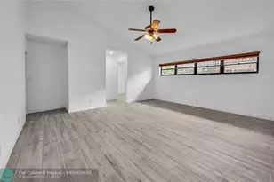 7619 Silver Woods Ct, Boca Raton, FL 33433 - Photo 15