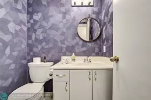 4060 N Hills Dr, Hollywood, FL 33021 - Photo 31