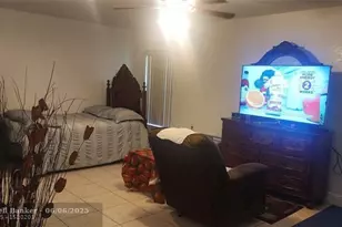 2829 NW 9th Pl, Unincorporated Broward County, FL 33311 - Photo 15