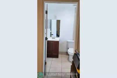 2829 NW 9th Pl, Unincorporated Broward County, FL 33311 - Photo 9