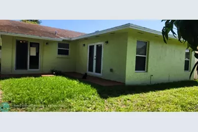 2829 NW 9th Pl, Unincorporated Broward County, FL 33311 - Photo 13