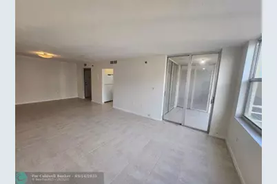 17890 W Dixie Hwy, Unit #619, North Miami Beach, FL 33160 - Photo 7