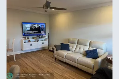 3170  Holiday Springs Blvd, Unit #310, Margate, FL 33063 - Photo 5