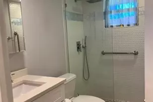 3170 Holiday Springs Blvd, Margate, FL 33063 - Photo 9