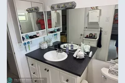 3431 NW 50th Ave, Unit #305, Lauderdale Lakes, FL 33319 - Photo 23