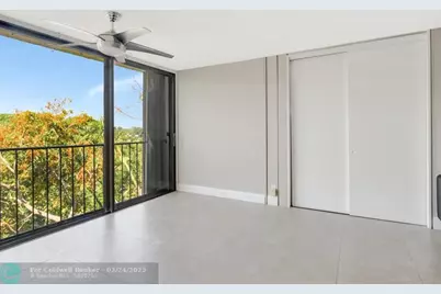 501 SW 11th Pl, Unit #403, Boca Raton, FL 33432 - Photo 13