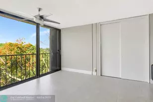 501 SW 11th Pl, Boca Raton, FL 33432 - Photo 13