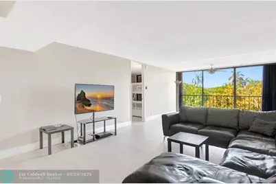 501 SW 11th Pl, Unit #403, Boca Raton, FL 33432 - Photo 3