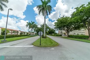 8990 S Hollybrook Blvd, Pembroke Pines, FL 33025 - Photo 49