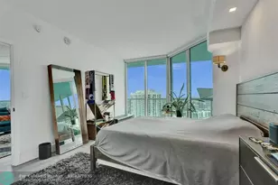 1900 N Bayshore Dr, Miami, FL 33132 - Photo 13