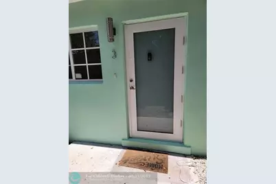 1010 NW 3rd Ave, Hallandale Beach, FL 33009 - Photo 13