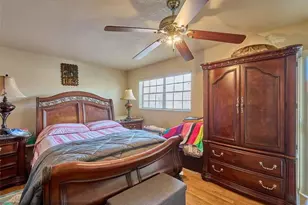 33 Spinning Wheel Ln, Tamarac, FL 33319 - Photo 19