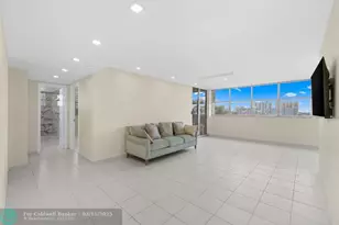 100 Golden Isles Dr, Hallandale Beach, FL 33009 - Photo 19