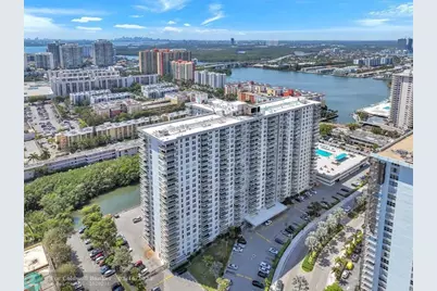 230  174th St, Unit #1103, Sunny Isles Beach, FL 33160 - Photo 43