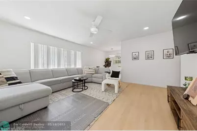 2011 NE 32nd Ct, Unit #26, Lighthouse Point, FL 33064 - Photo 5