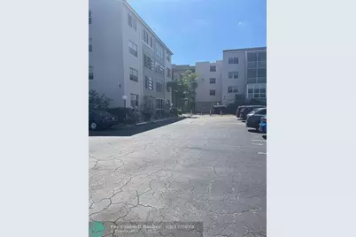 2821  Somerset Dr, Unit #217, Lauderdale Lakes, FL 33311 - Photo 15