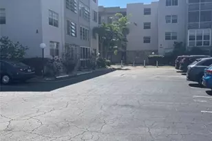 2821 Somerset Dr, Lauderdale Lakes, FL 33311 - Photo 15