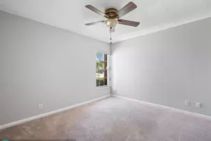 17646 10th St, Pembroke Pines, FL 33029 - Photo 11