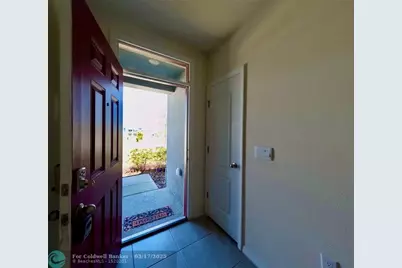 992  Serchio Street, Haines City, FL 33844 - Photo 5