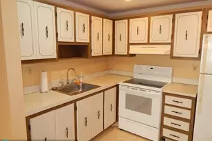 393 Capri I Unit, Delray Beach, FL 33484 - Photo 11