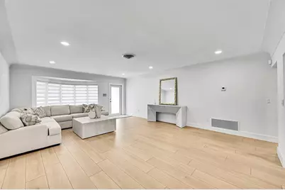 431 SE 9 Ave, Pompano Beach, FL 33060 - Photo 11