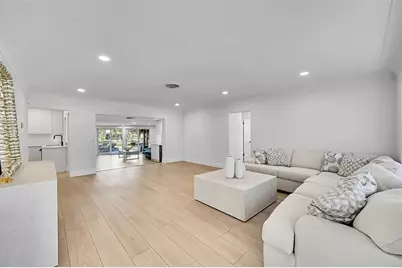 431 SE 9 Ave, Pompano Beach, FL 33060 - Photo 9