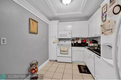 4394 NW 9th Ave, Unit #20-2A, Deerfield Beach, FL 33064 - Photo 17
