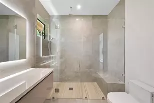 2421 Barcelona Dr, Fort Lauderdale, FL 33301 - Photo 69