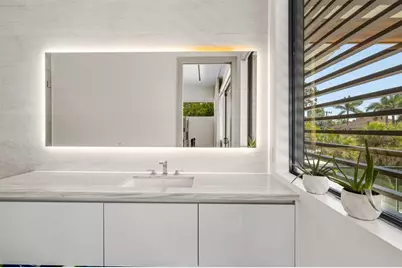 2421  Barcelona Dr, Fort Lauderdale, FL 33301 - Photo 63