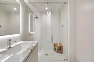 2421 Barcelona Dr, Fort Lauderdale, FL 33301 - Photo 33