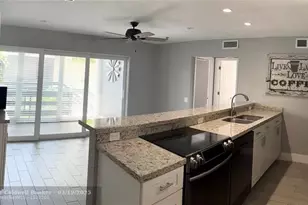 5328 NE 6th Ave, Oakland Park, FL 33334 - Photo 5