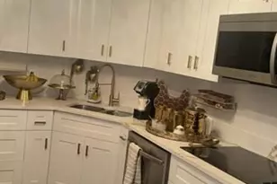 2425 Presidential Way, West Palm Beach, FL 33401 - Photo 11