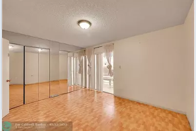 9101  Sunrise Lakes Blvd, Unit #206, Sunrise, FL 33322 - Photo 17