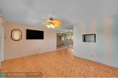 9101  Sunrise Lakes Blvd, Unit #206, Sunrise, FL 33322 - Photo 7