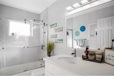 223 SE 7th St, Dania Beach, FL 33004 - Photo 29