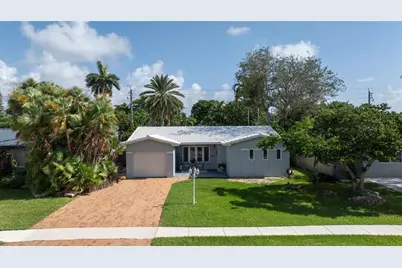 223 SE 7th St, Dania Beach, FL 33004 - Photo 5