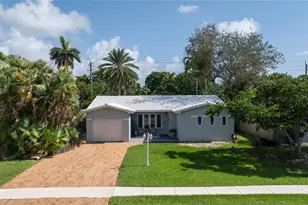 223 SE 7th St, Dania Beach, FL 33004 - Photo 5