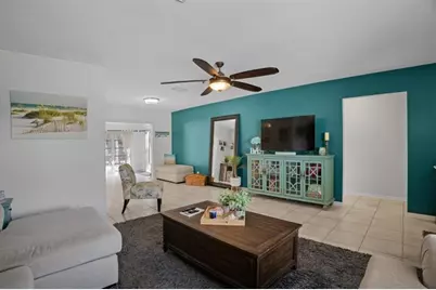 223 SE 7th St, Dania Beach, FL 33004 - Photo 9