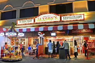 223 SE 7th St, Dania Beach, FL 33004 - Photo 49