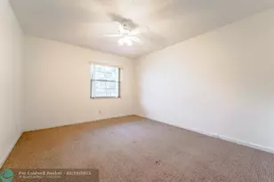 13475 SW 9th St, Hollywood, FL 33027 - Photo 15