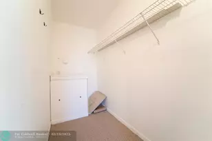 13475 SW 9th St, Hollywood, FL 33027 - Photo 11