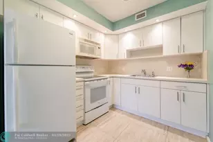 13475 SW 9th St, Hollywood, FL 33027 - Photo 5