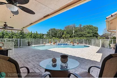 4636  Rothschild Dr, Coral Springs, FL 33067 - Photo 7