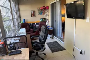 1066 Newport Q Unit, Deerfield Beach, FL 33442 - Photo 23