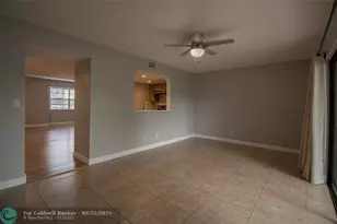 9417 NW 42nd St, Sunrise, FL 33351 - Photo 7
