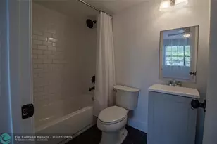 9417 NW 42nd St, Sunrise, FL 33351 - Photo 15